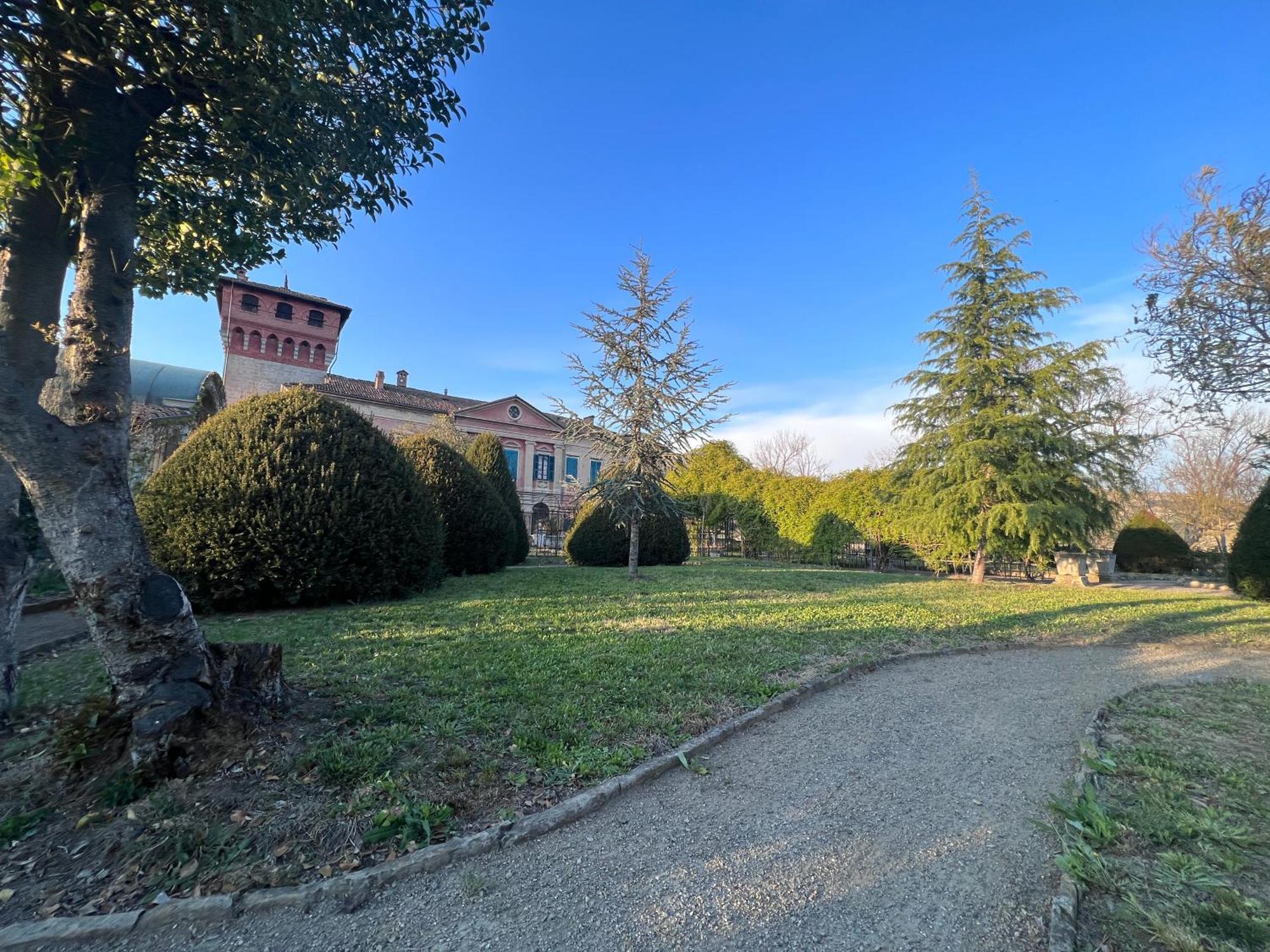 ホテル Il Castello Di Bubbio エクステリア 写真